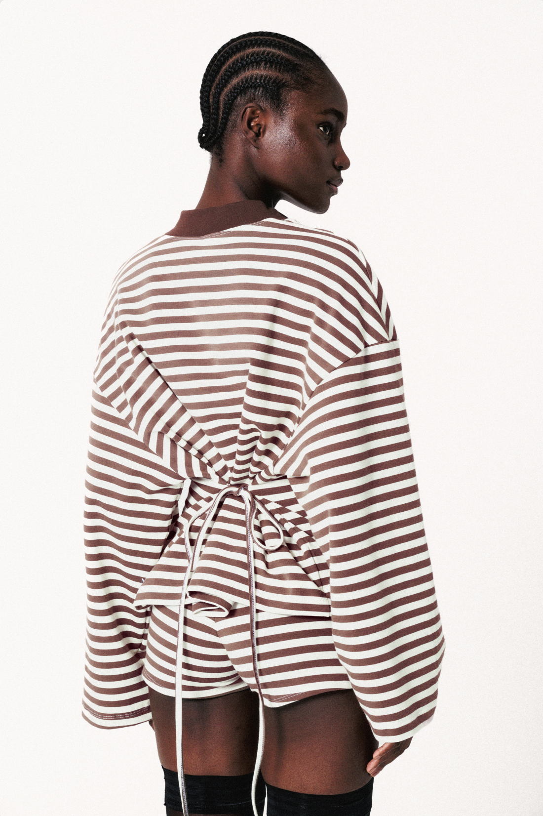 MANCHES LONGUES OVERSIZED TAUPE & ÉCRU