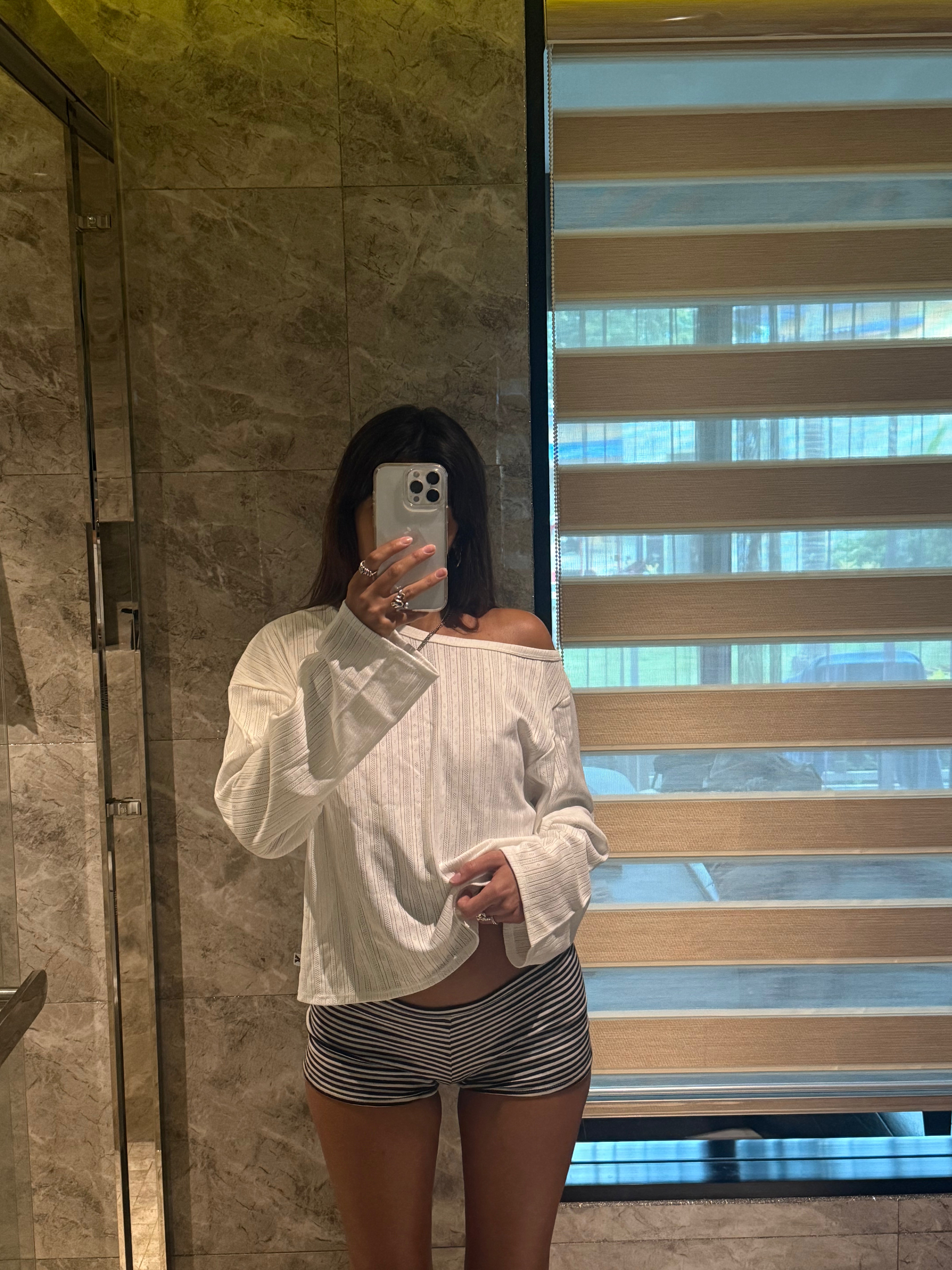 MANCHES LONGUES OVERSIZED AMY