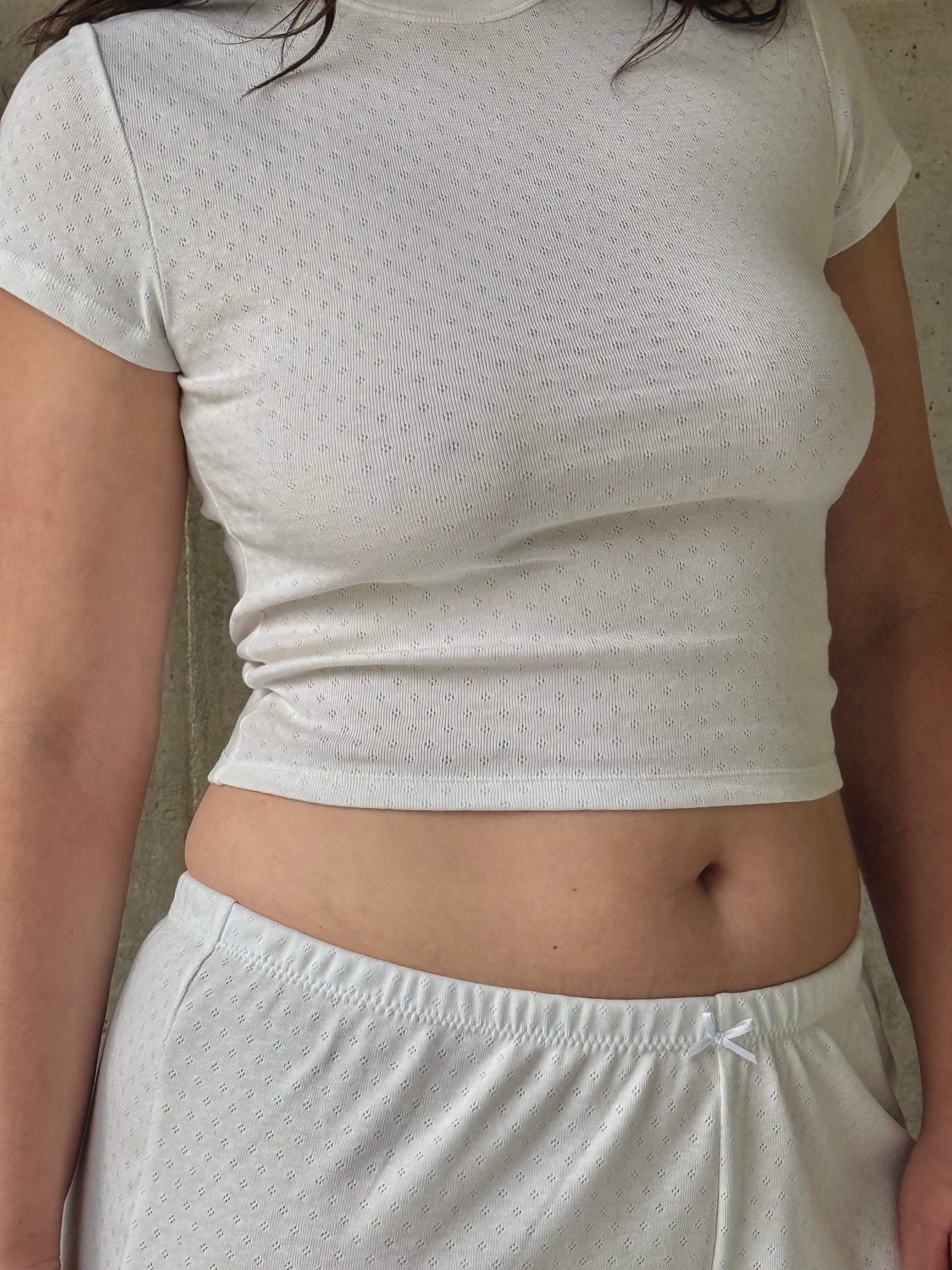 BABY TEE POINTELLE DE COTON