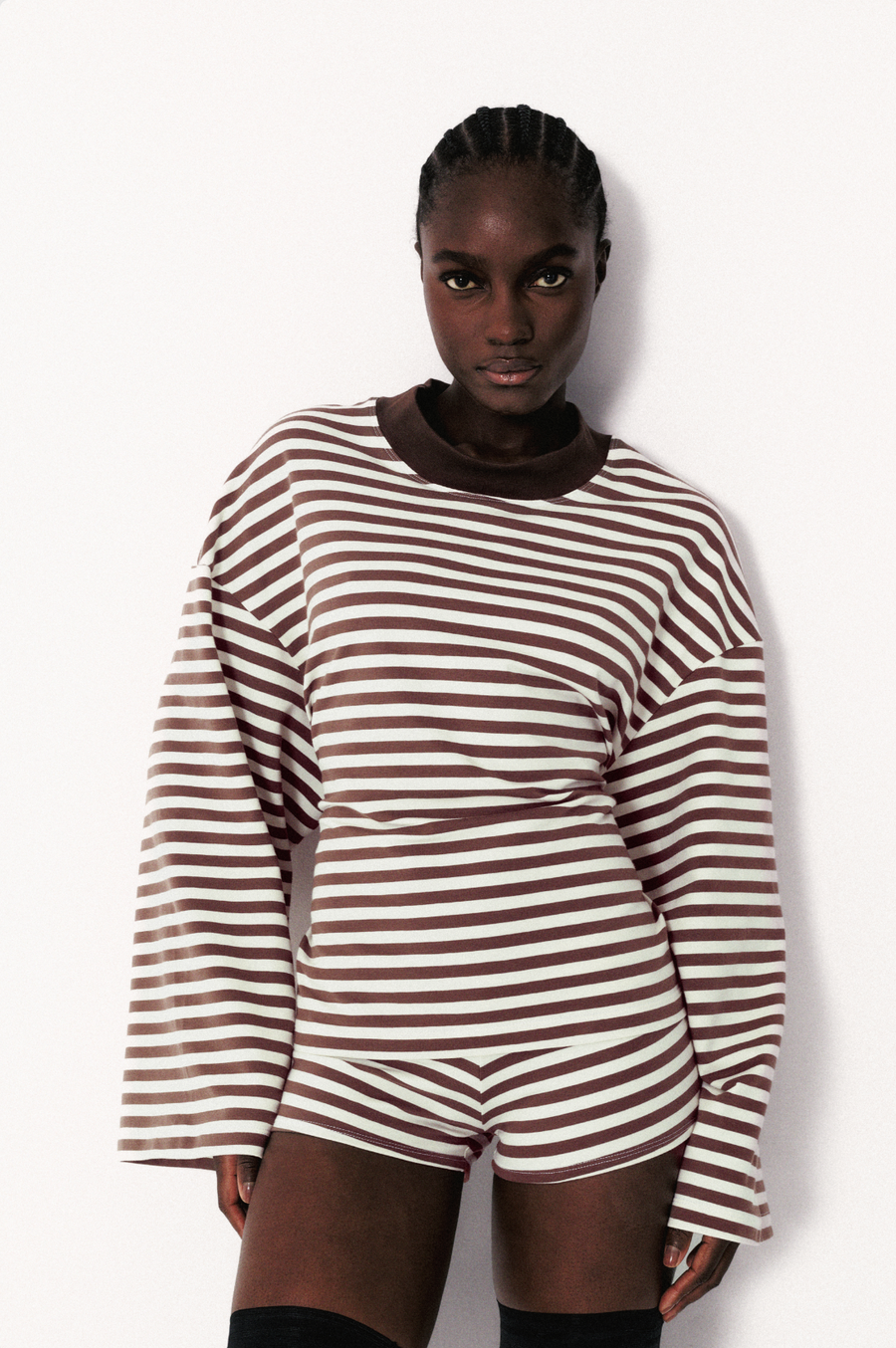 MANCHES LONGUES OVERSIZED TAUPE & ÉCRU