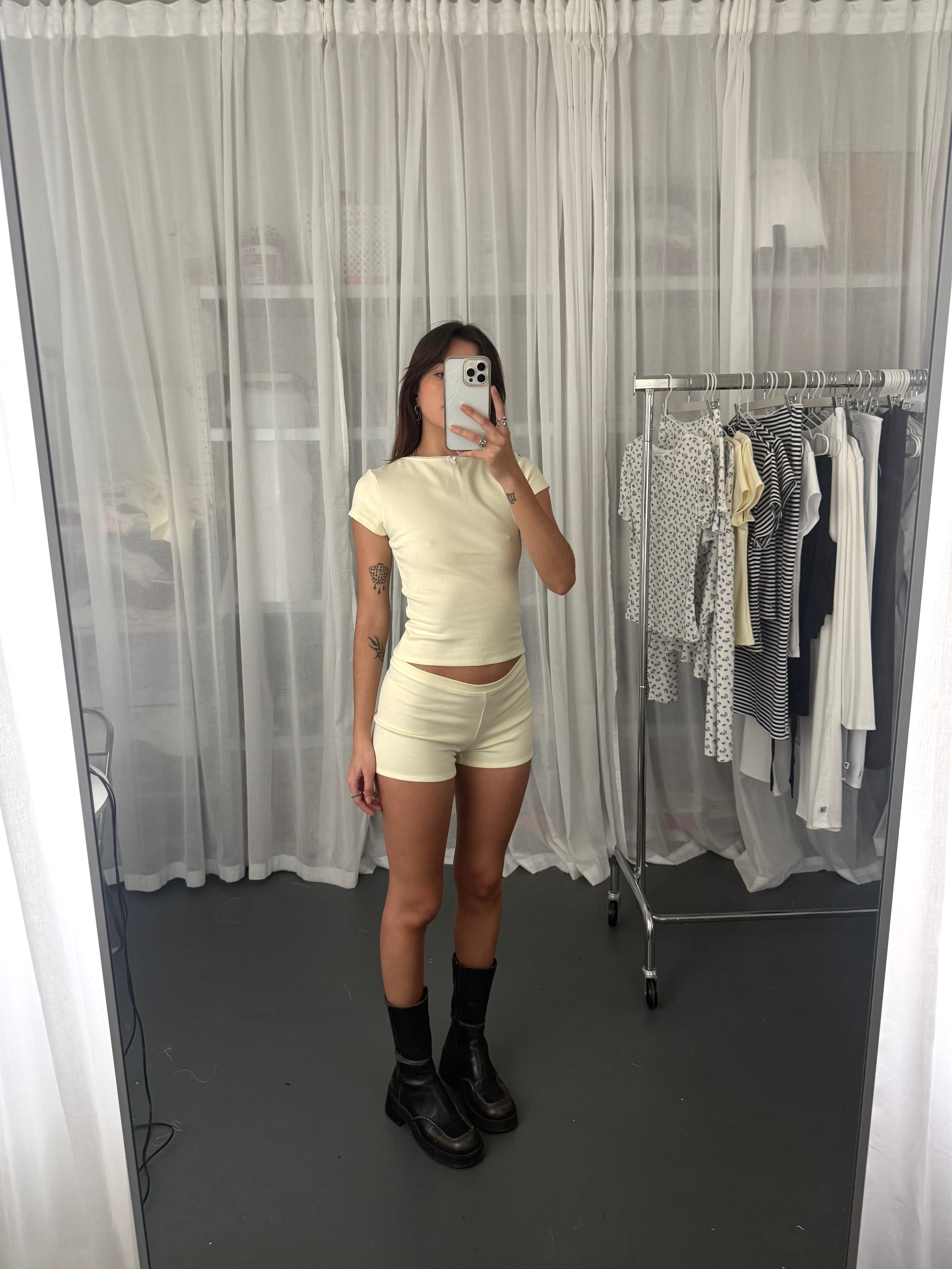 SHORTY YELLOW BUTTER